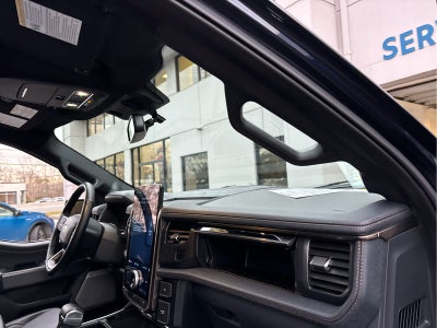 2023 Ford F-150 Lightning LARIAT