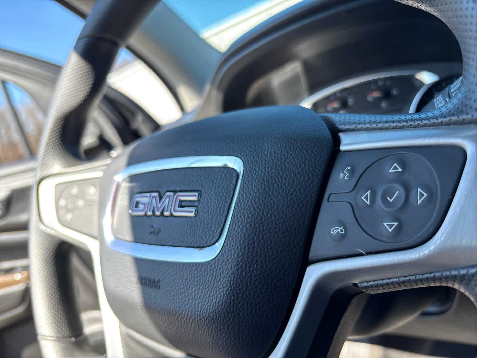 2023 GMC Acadia SLE