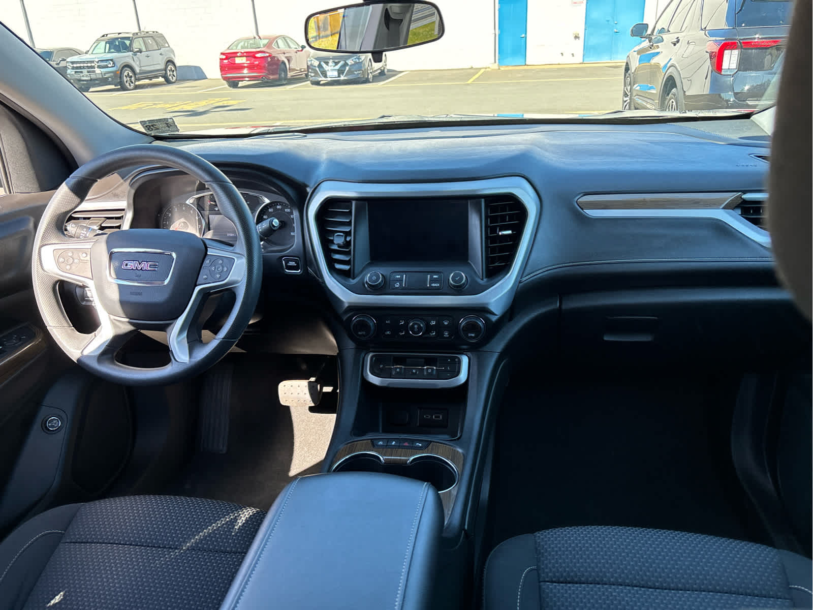2023 GMC Acadia SLE