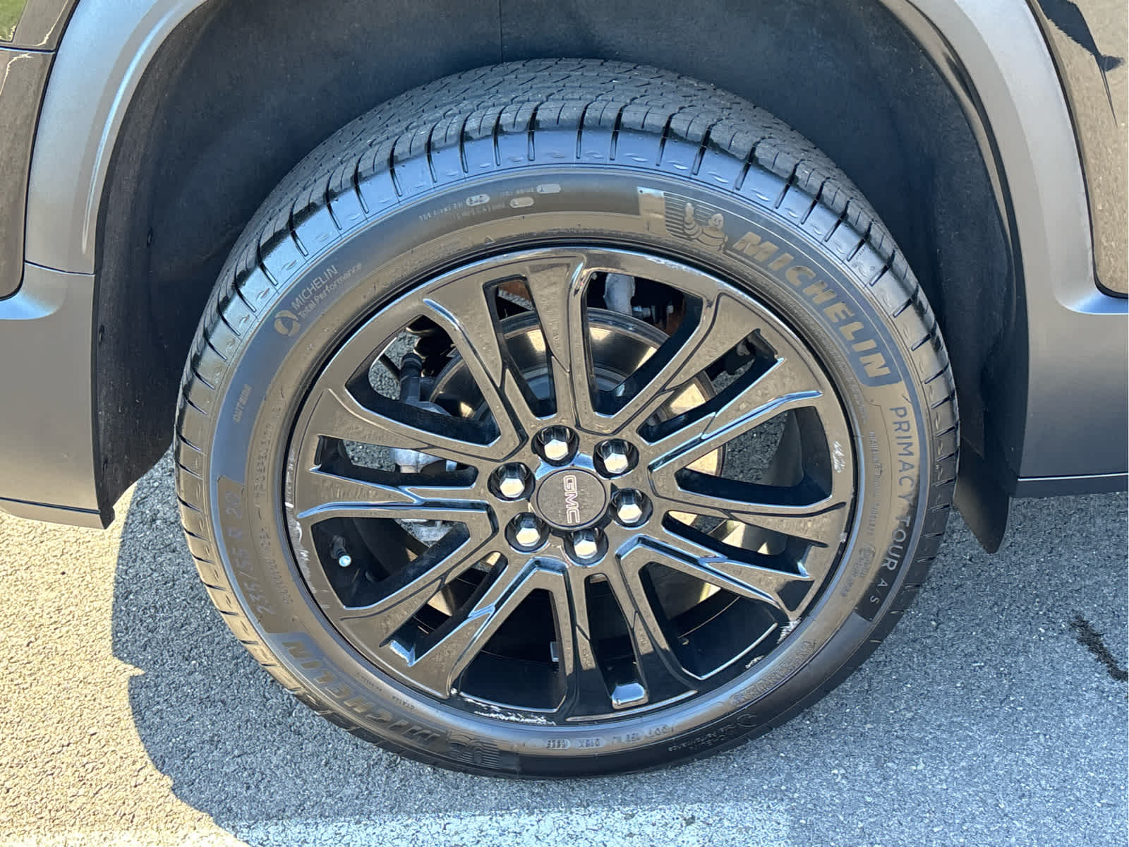 2023 GMC Acadia SLE