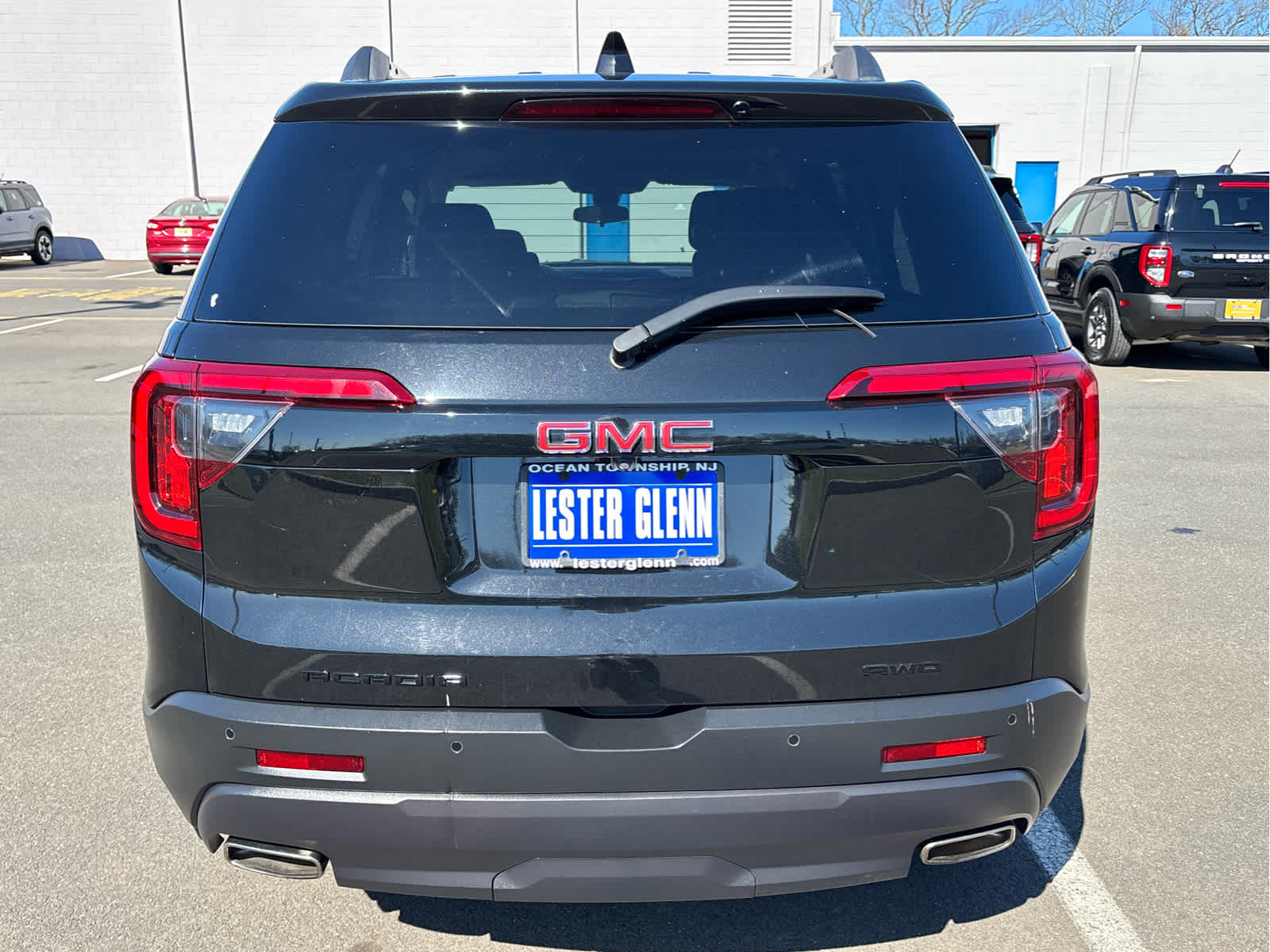2023 GMC Acadia SLE