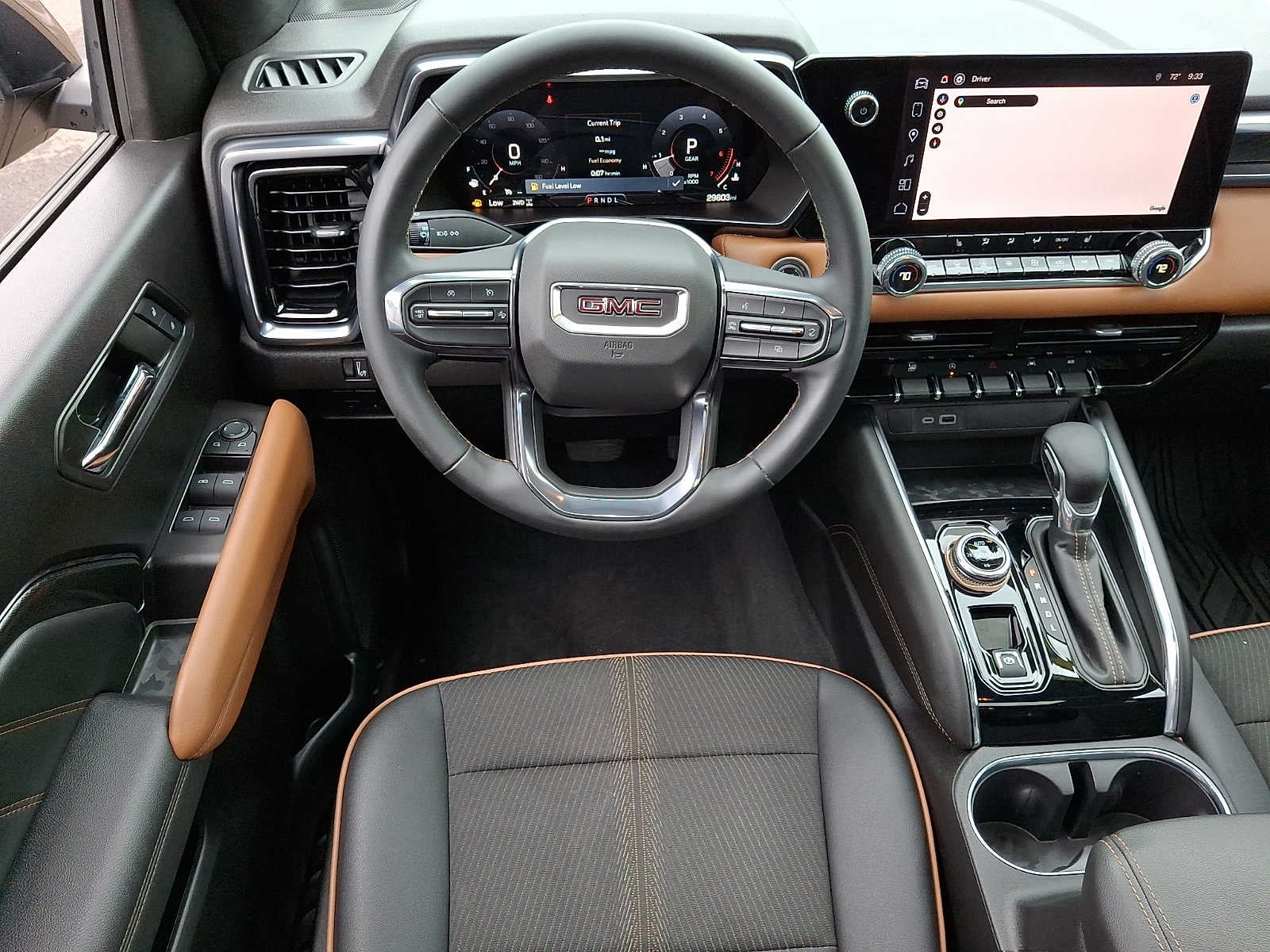 2024 GMC Canyon 4WD AT4
