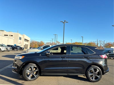 2022 Ford Edge ST