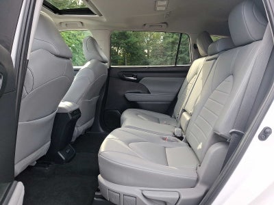 2023 Toyota Highlander XLE