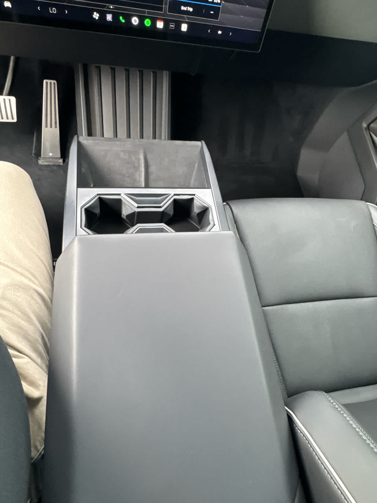 2025 Tesla Cybertruck Cyberbeast