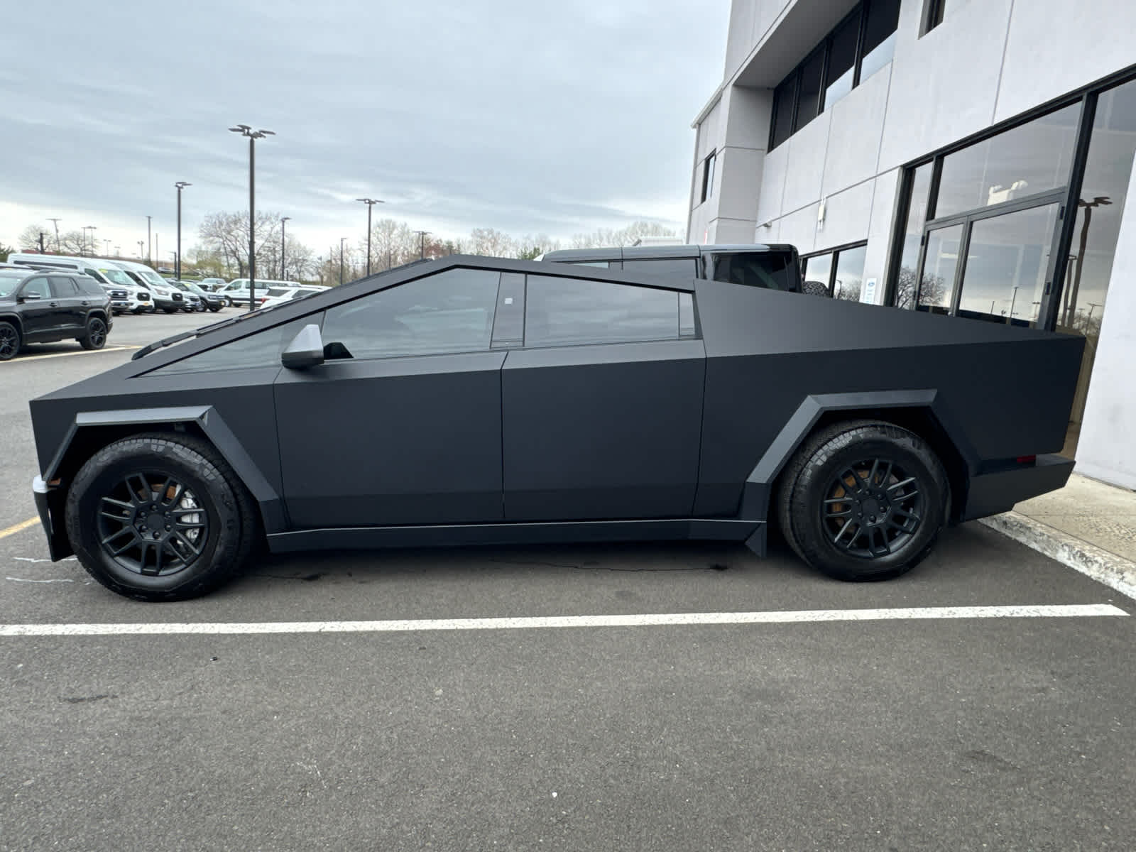 2025 Tesla Cybertruck Cyberbeast