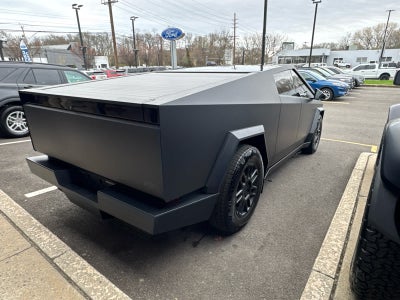 2025 Tesla Cybertruck Cyberbeast