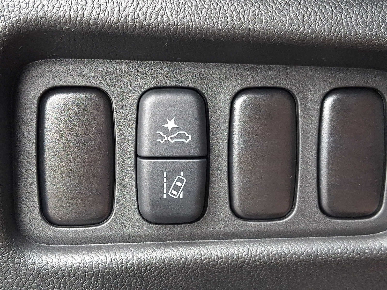 2025 Mitsubishi Outlander Sport LE
