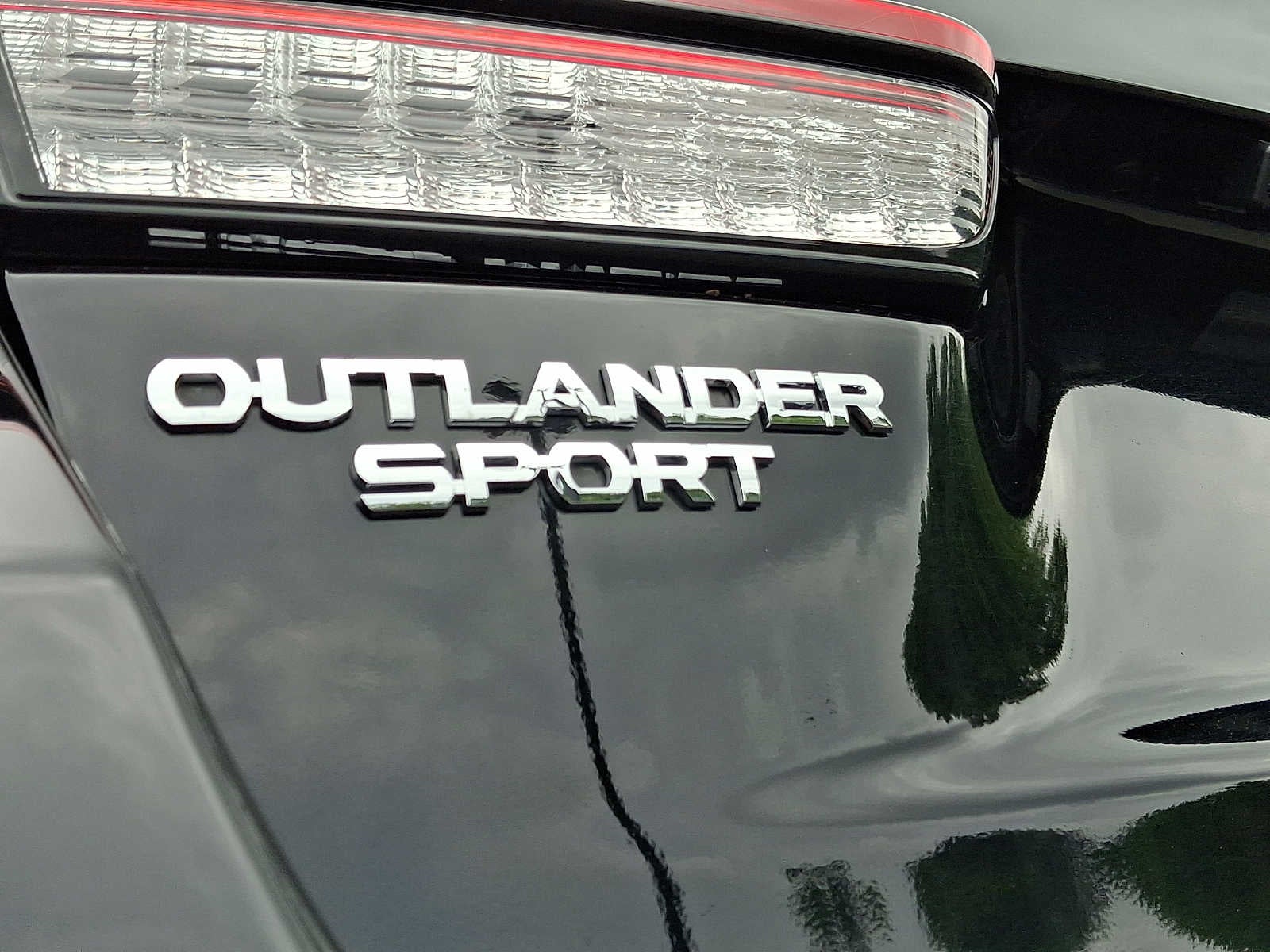 2025 Mitsubishi Outlander Sport LE