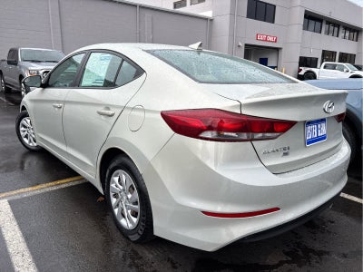 2017 Hyundai Elantra SE