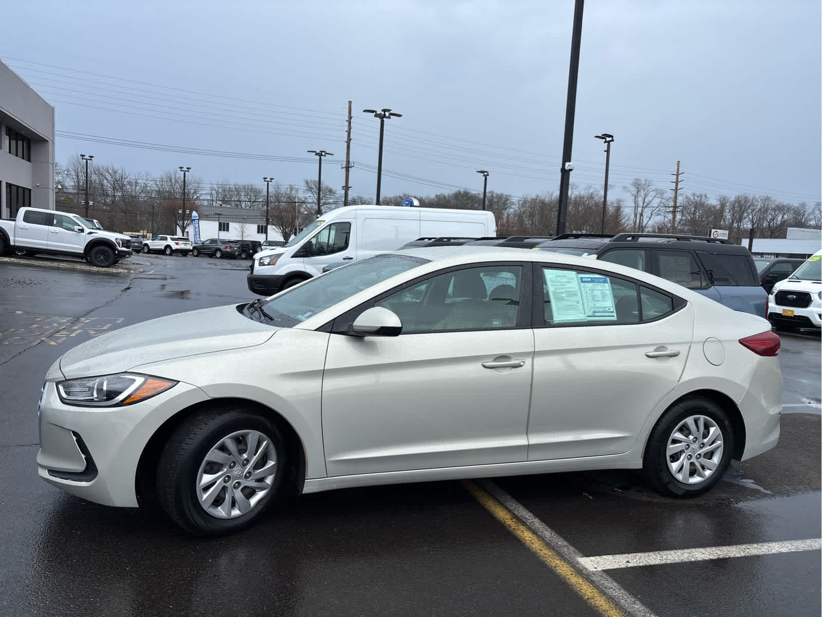 2017 Hyundai Elantra SE