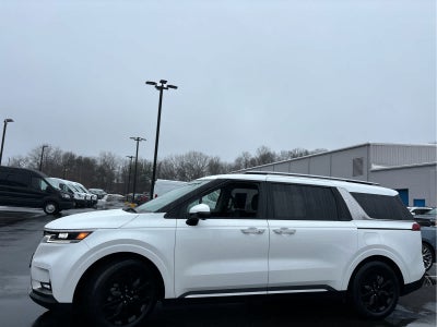 2024 Kia Carnival SX