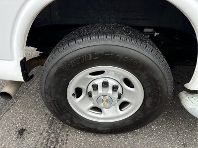 2024 Chevrolet Express RWD 2500 135"