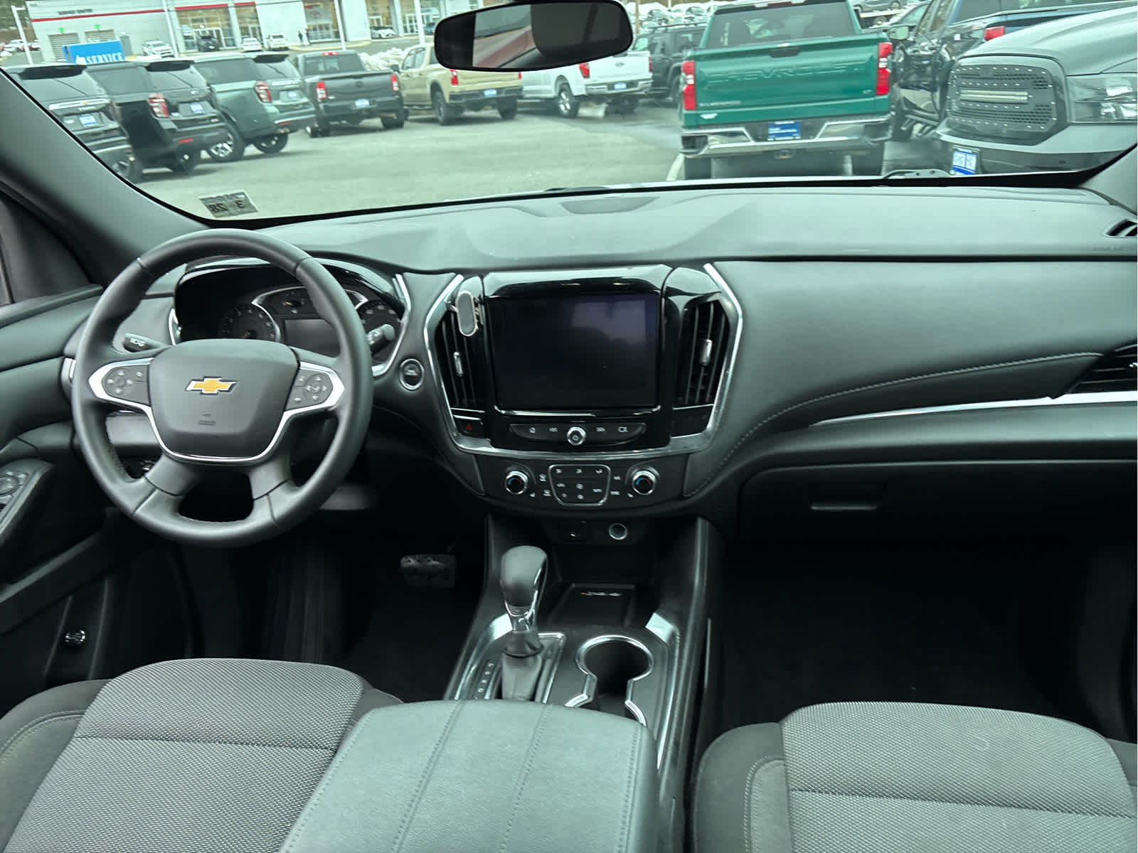 2023 Chevrolet Traverse LT Cloth