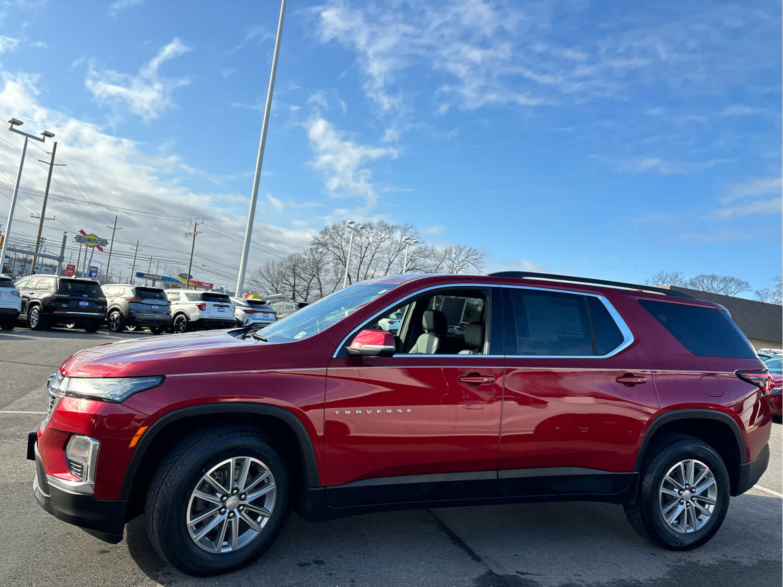 2023 Chevrolet Traverse LT Leather