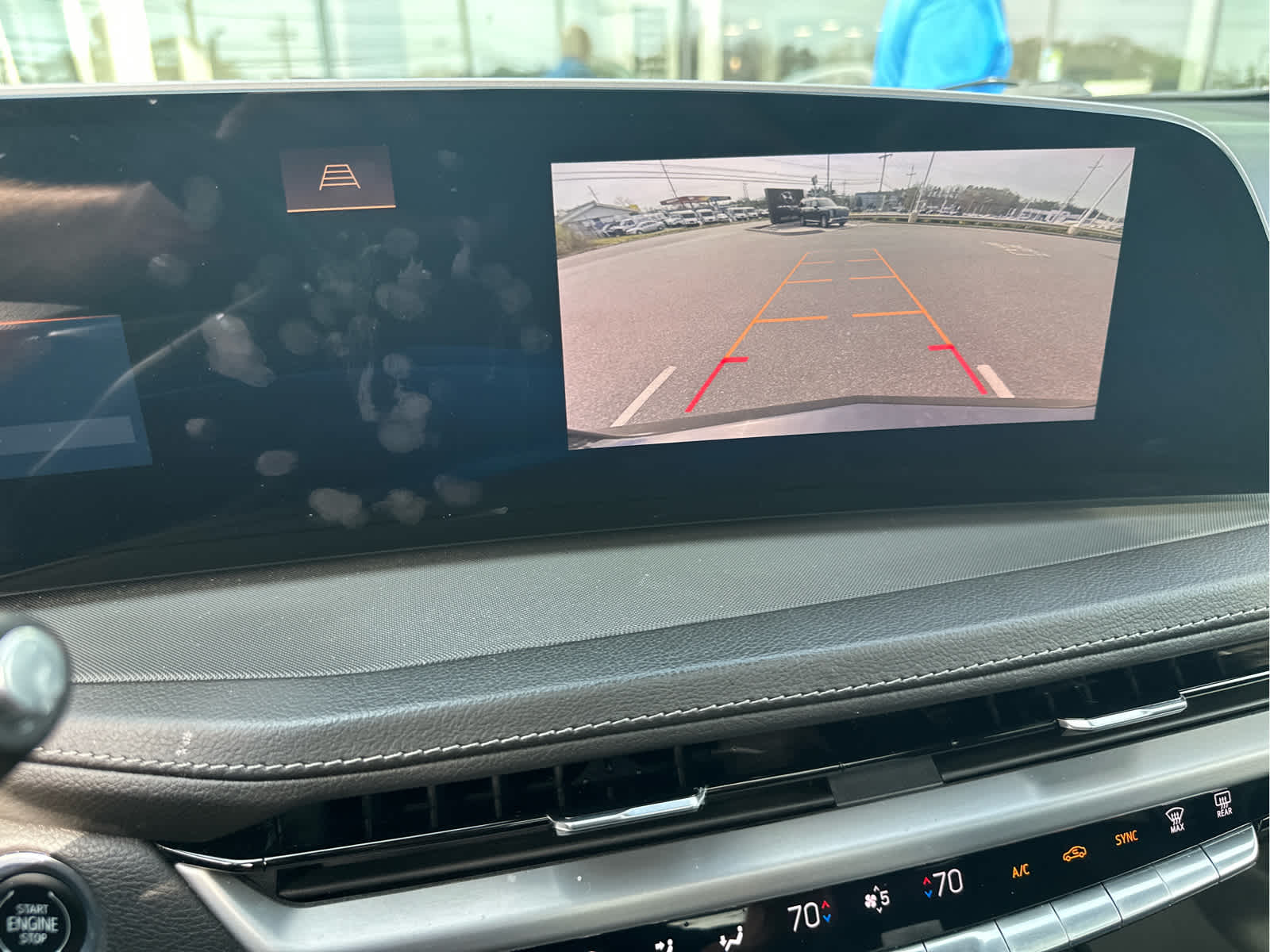 2024 Cadillac XT4 FWD Luxury