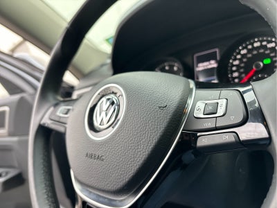 2020 Volkswagen Atlas 3.6L V6 SE w/Technology R-Line