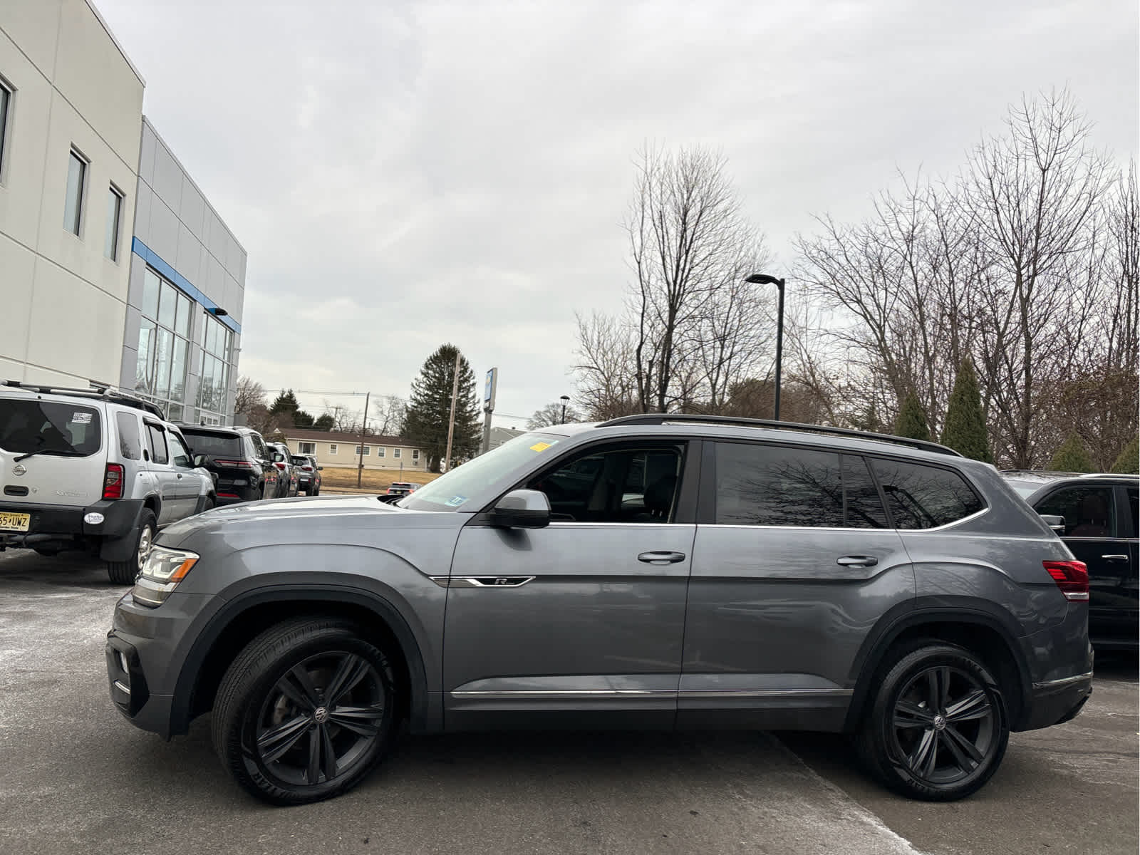 2020 Volkswagen Atlas 3.6L V6 SE w/Technology R-Line