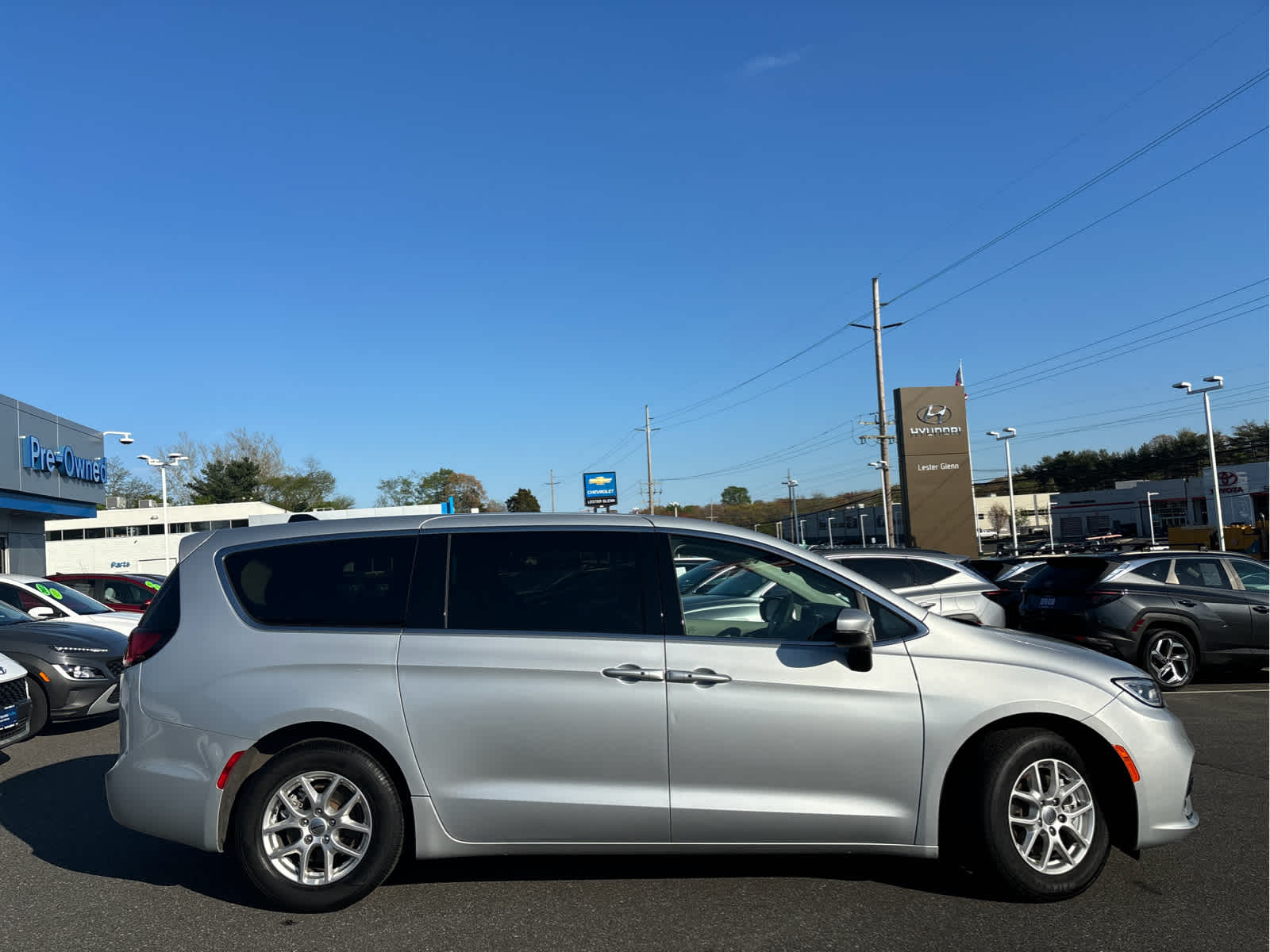 2023 Chrysler Pacifica Touring L