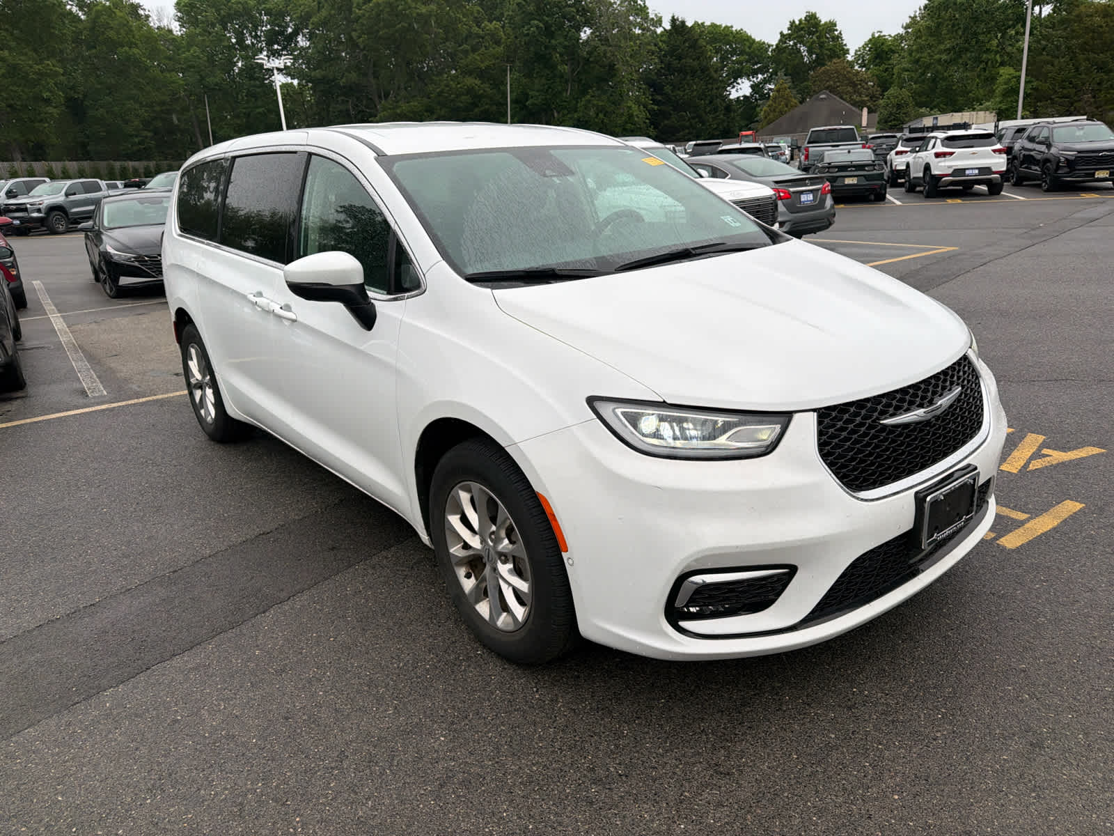 2023 Chrysler Pacifica Touring L