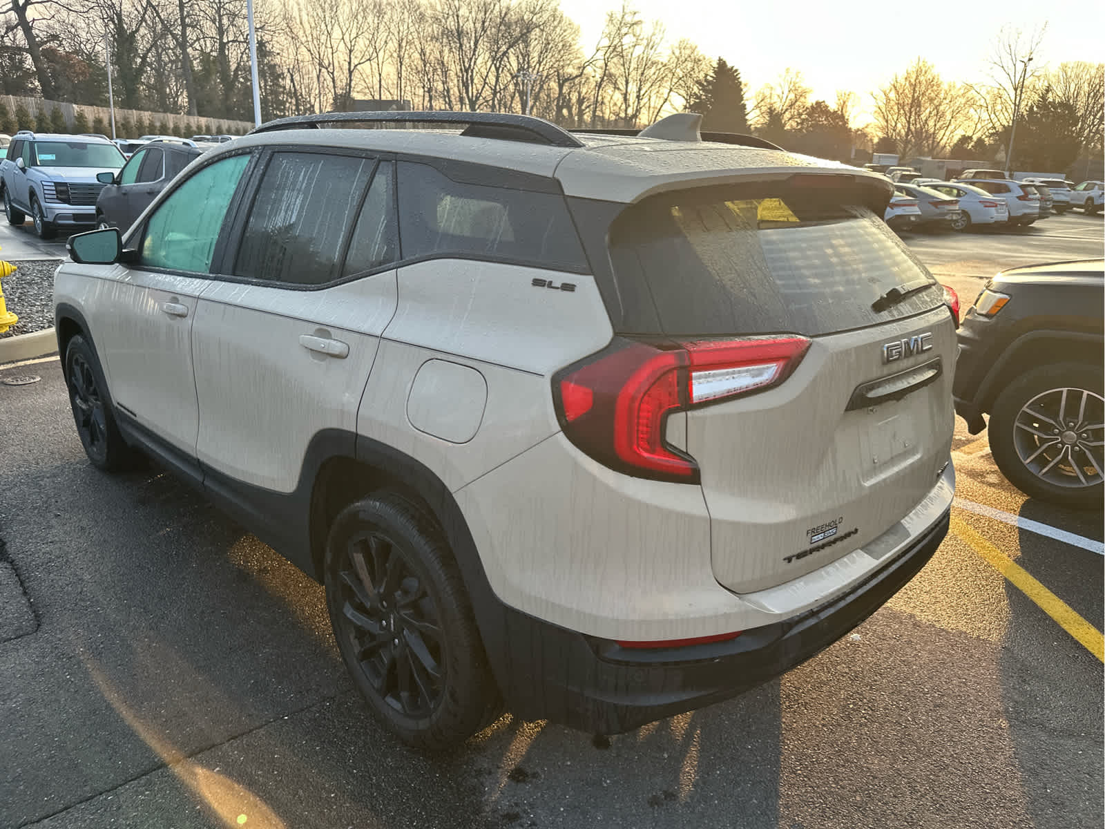 2023 GMC Terrain SLE