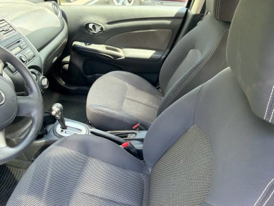 2014 Nissan Versa SV