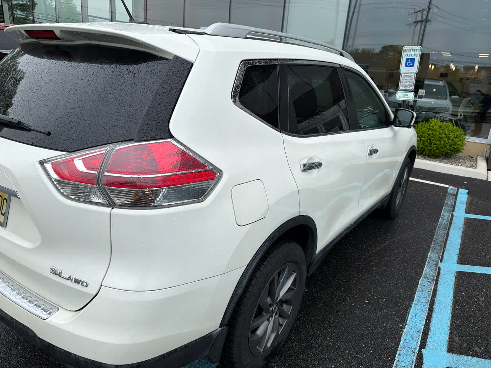 2016 Nissan Rogue SL