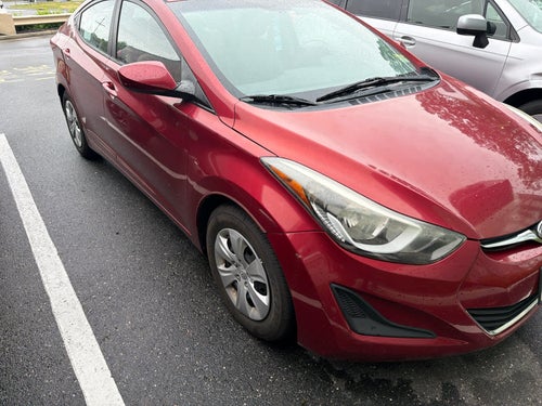 2016 Hyundai Elantra SE