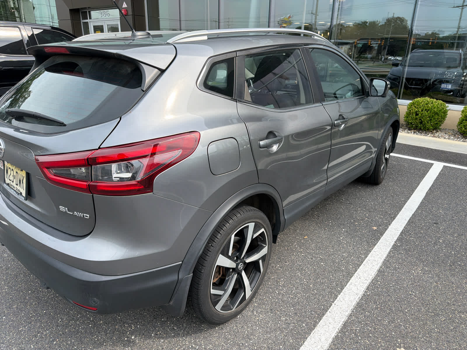 2021 Nissan Rogue Sport SL