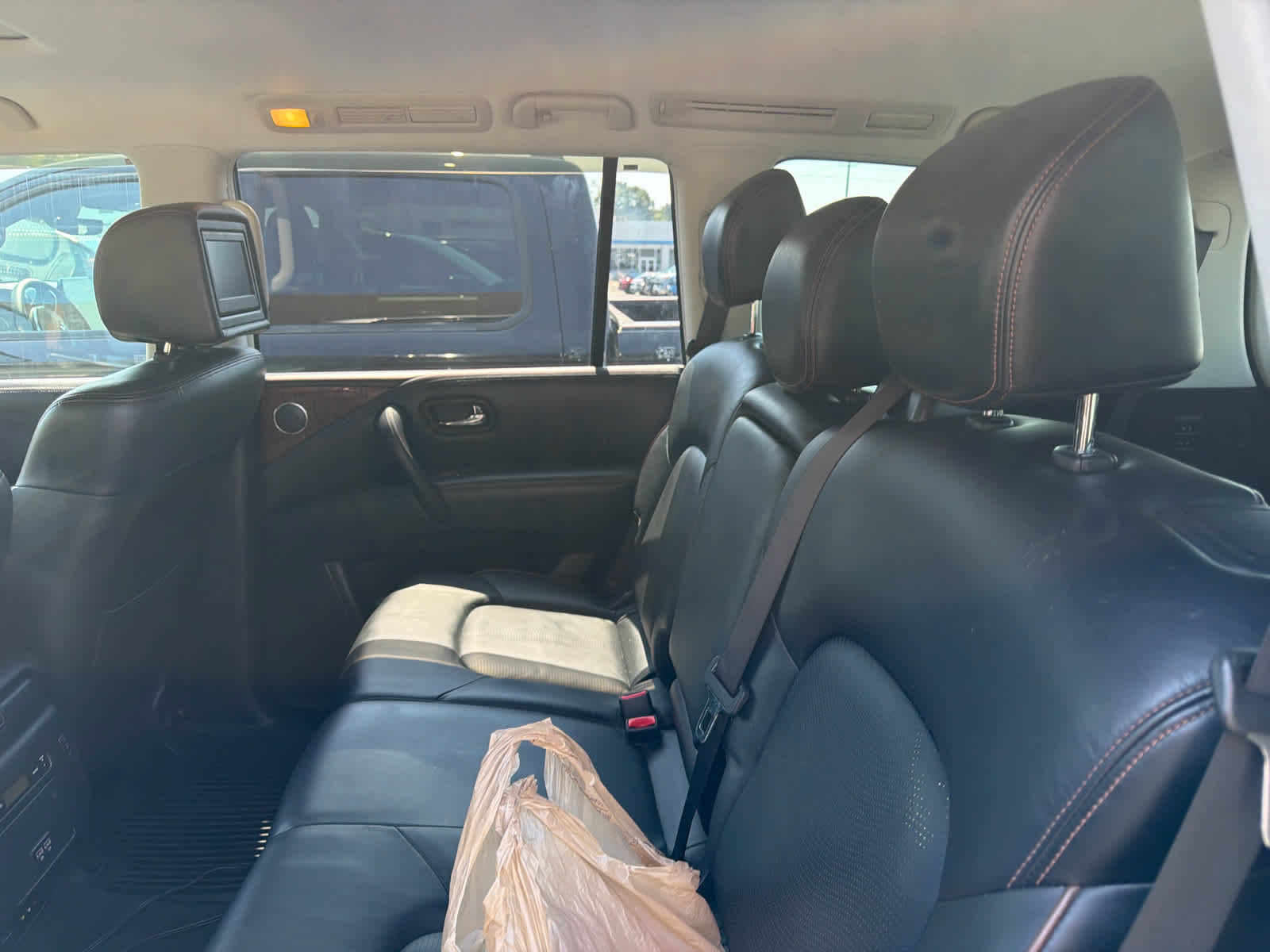 2017 Nissan Armada Platinum