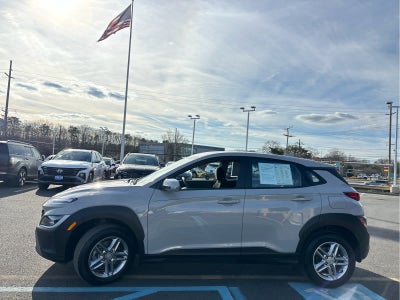 2023 Hyundai Kona SE