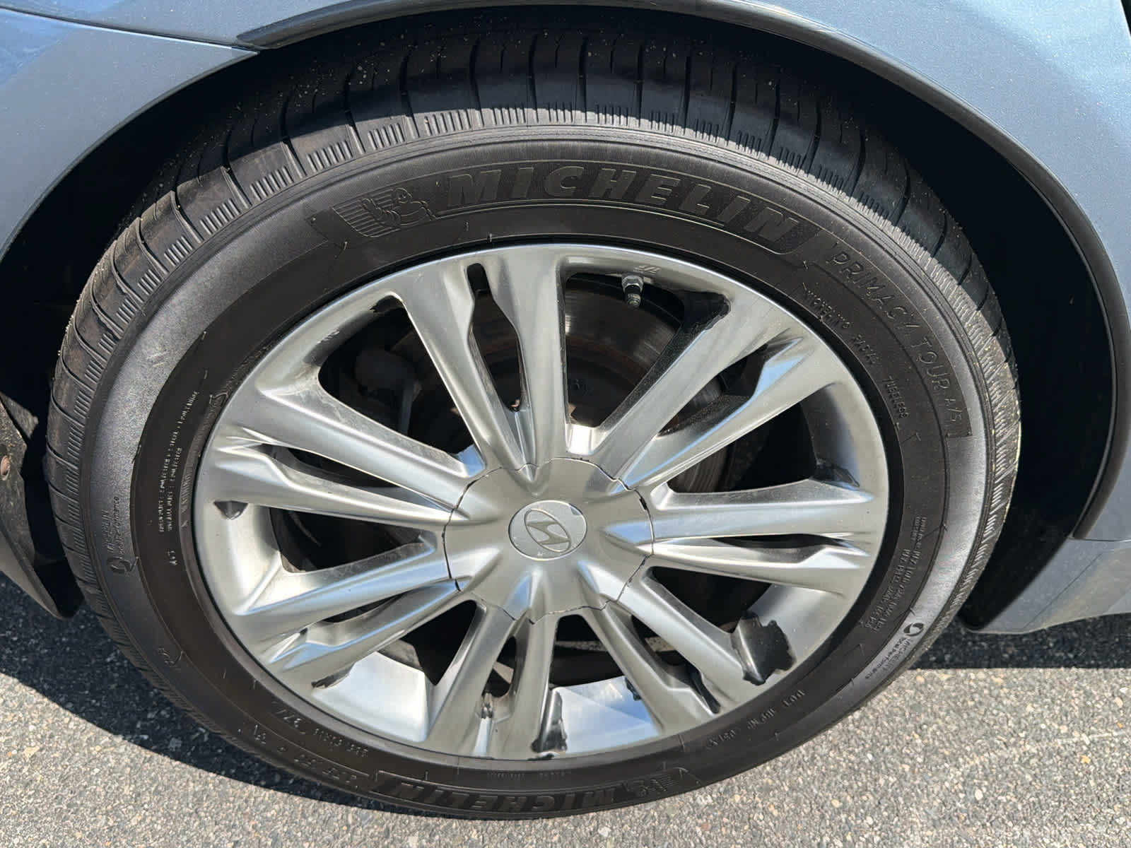 2011 Hyundai Genesis 4dr Sdn V8