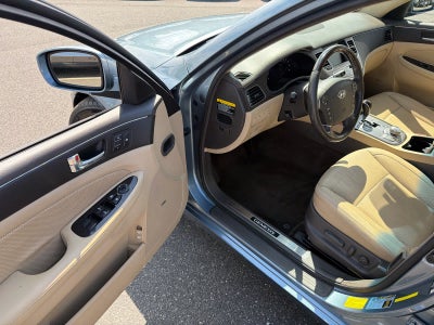 2011 Hyundai Genesis 4dr Sdn V8