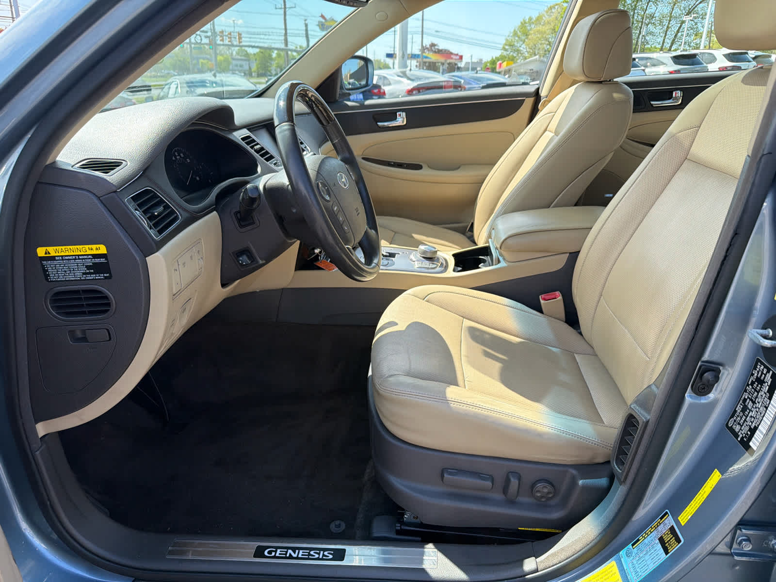2011 Hyundai Genesis 4dr Sdn V8