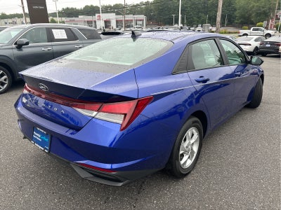 2023 Hyundai Elantra SE