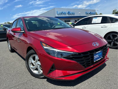 2023 Hyundai Elantra SE