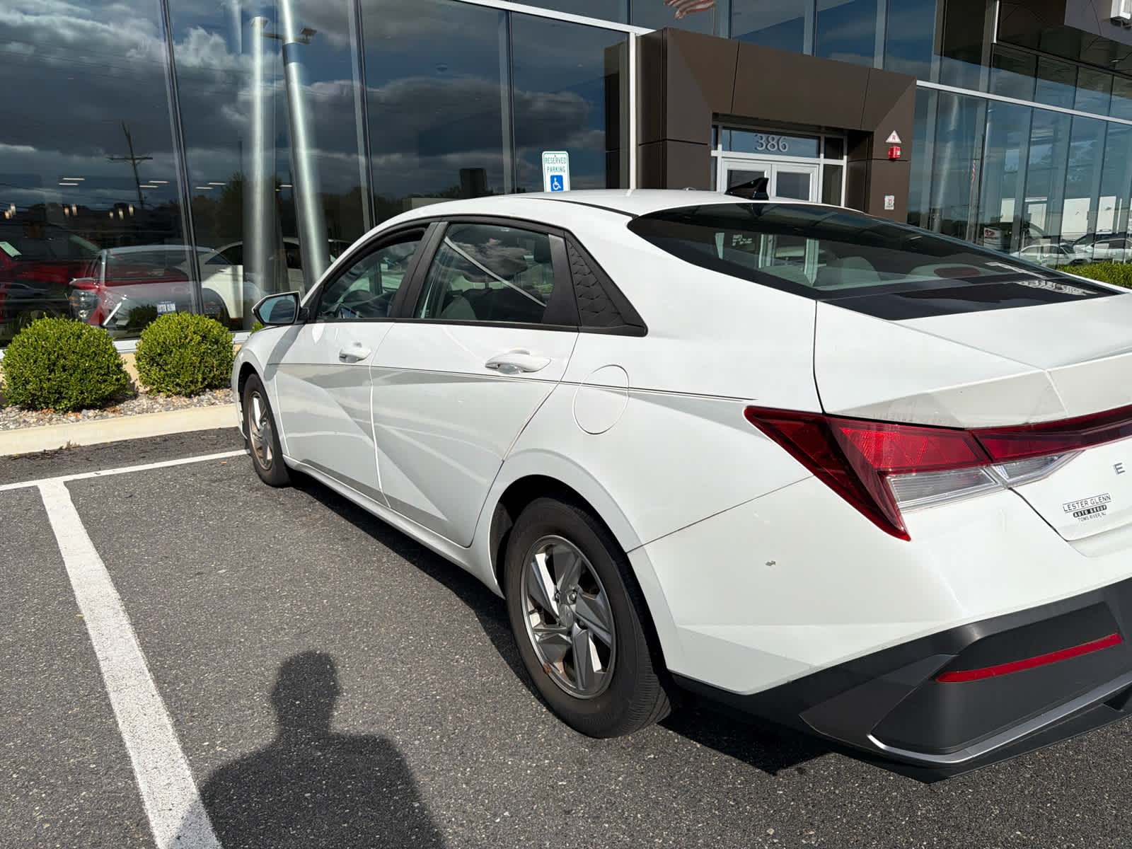2024 Hyundai Elantra SE
