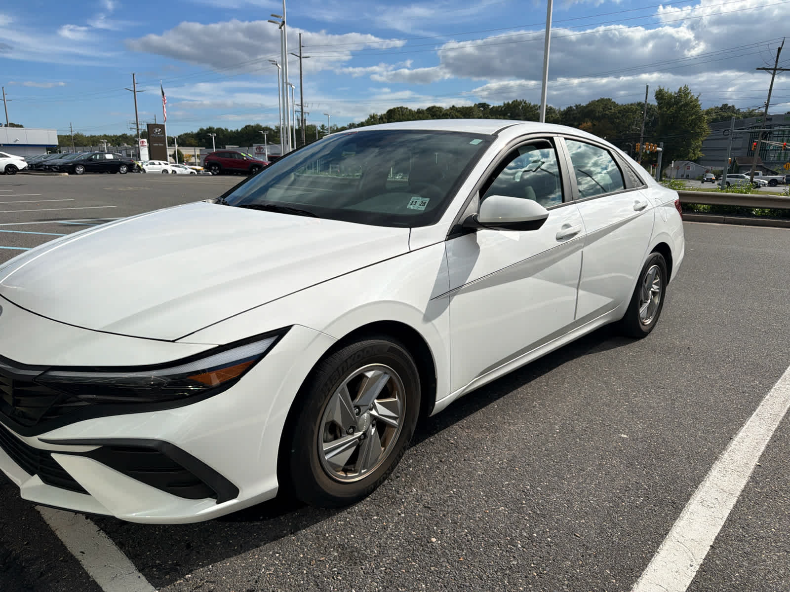 2024 Hyundai Elantra SE