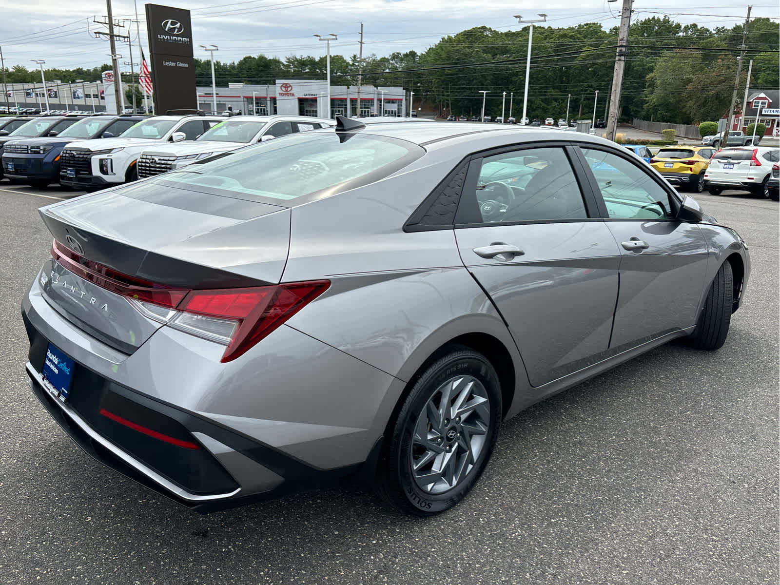 2024 Hyundai Elantra SEL