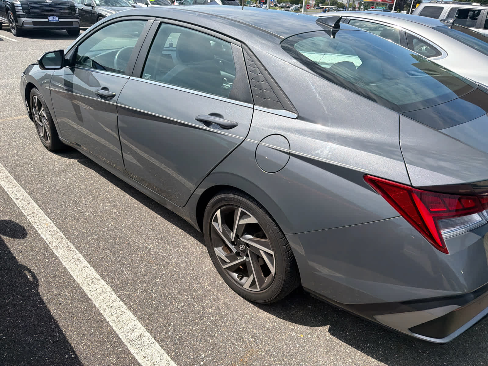2024 Hyundai Elantra Limited