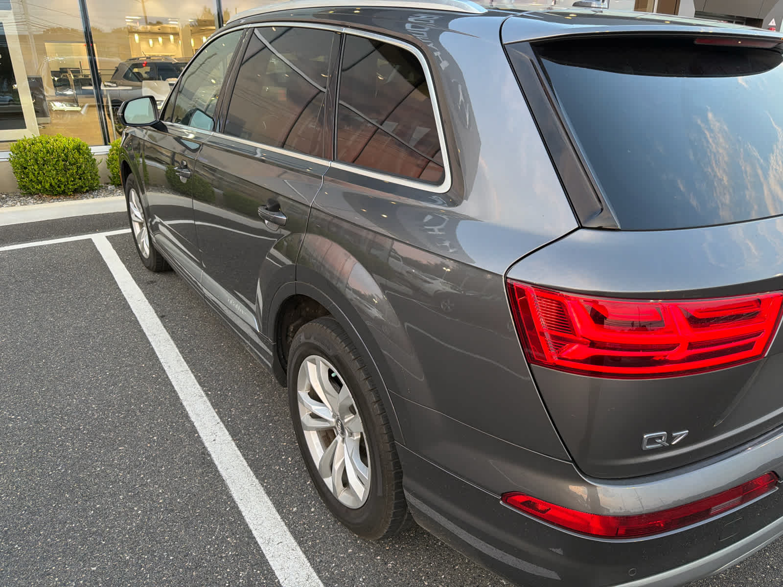 2019 Audi Q7 Premium Plus