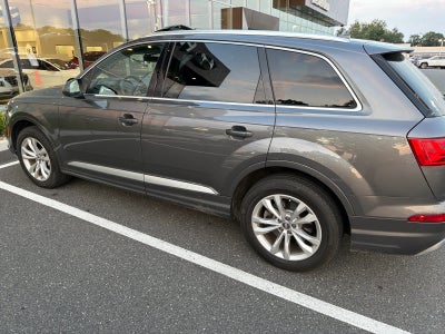 2019 Audi Q7 Premium Plus