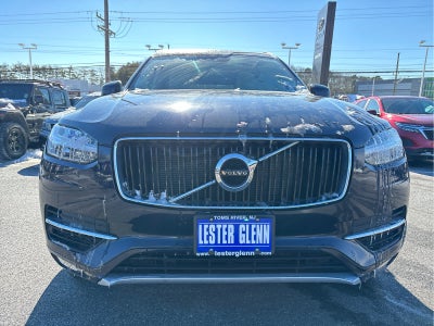 2019 Volvo XC90 Momentum