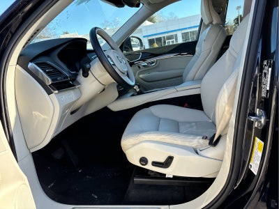2019 Volvo XC90 Momentum