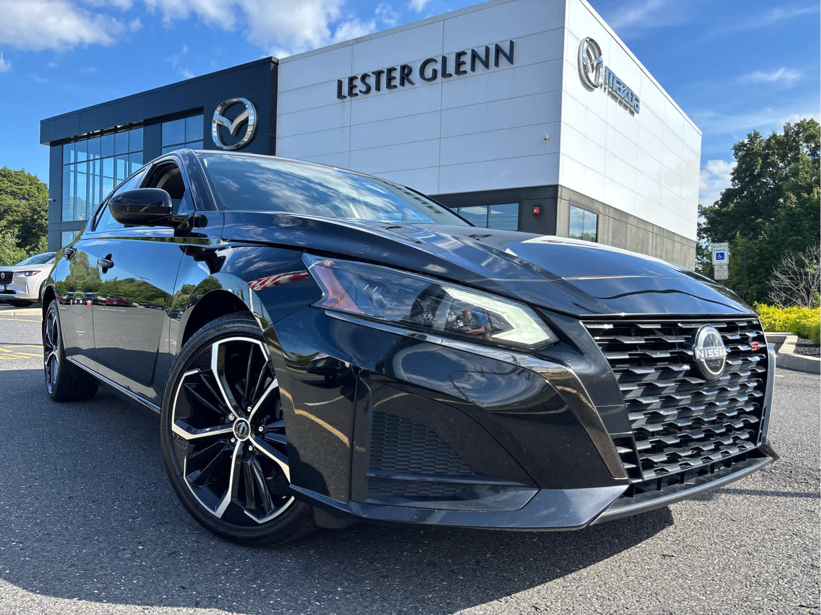 2023 Nissan Altima 2.5 SR