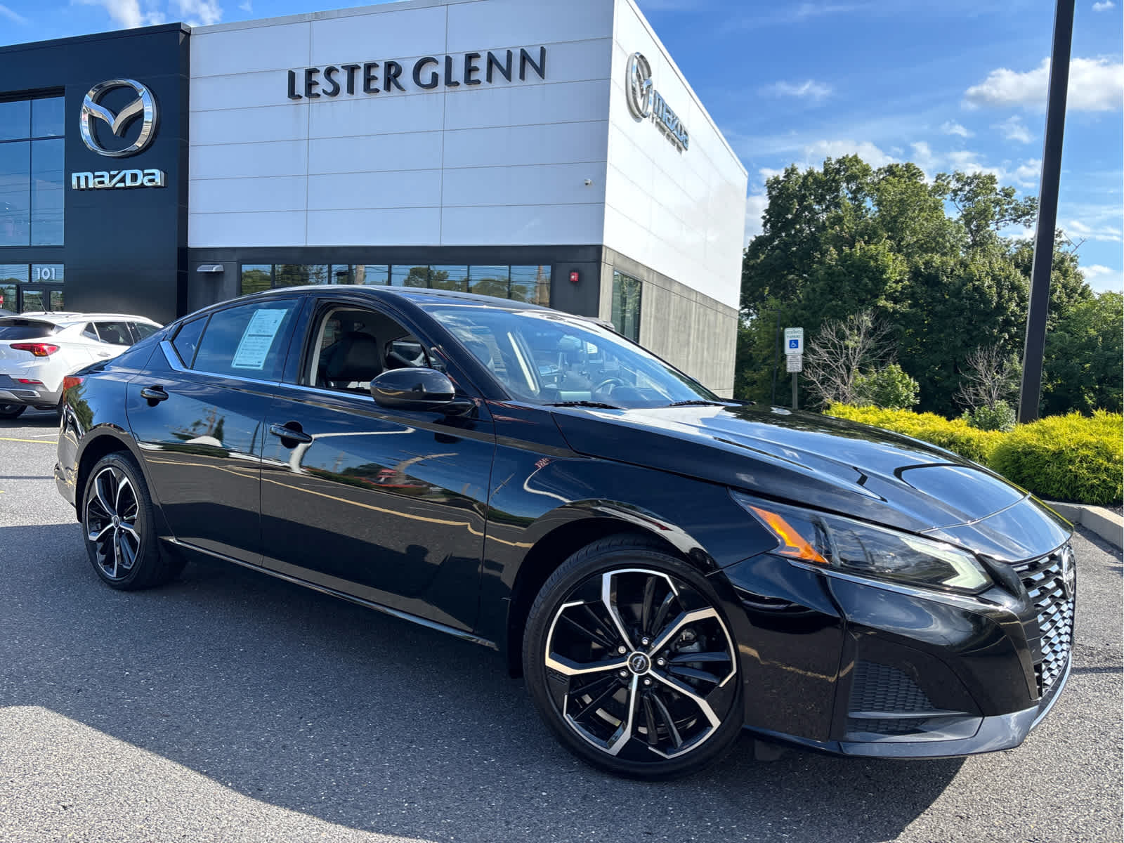 2023 Nissan Altima 2.5 SR
