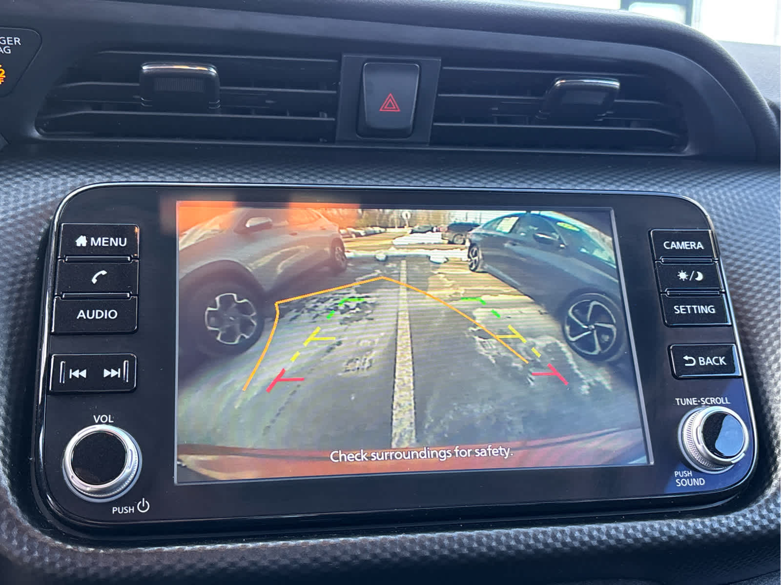 2022 Nissan Kicks SV