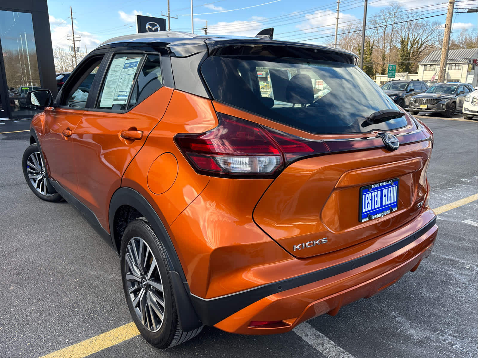 2022 Nissan Kicks SV