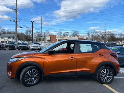 2022 Nissan Kicks SV