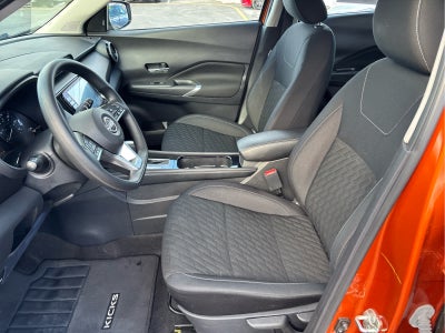 2022 Nissan Kicks SV